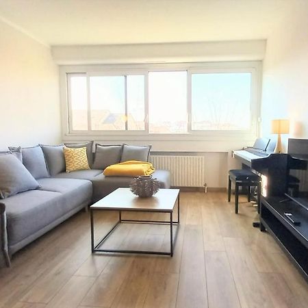 Magnifique Cocon - Metro A Republique - 2 Belles Chambres Avec Dressings - Wifi Gratuit - Netflix - Au Calme Absolu - Lumineux - Jardin Arbore Partage Dans La Residence Villeurbanne Kültér fotó